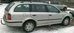 Polep sloupků Škoda Octavia combi 1996-2010