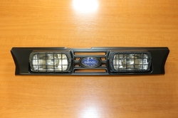 Přední maska s výřezy a dálkovými světly  oválný znak  Škoda Favorit 100172